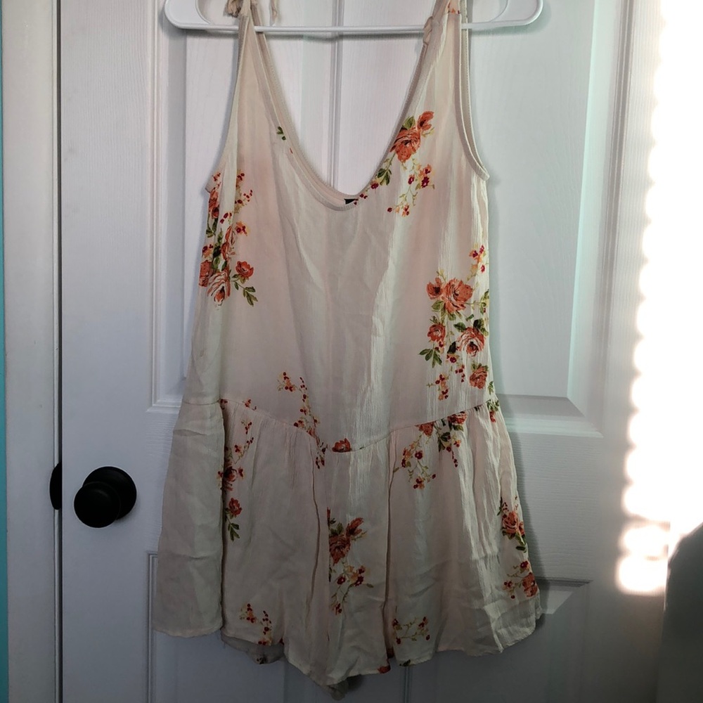 Floral / cream Romper